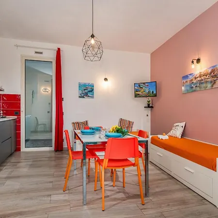 Holiday home La Finestra Sul Mare Dello Zingaro