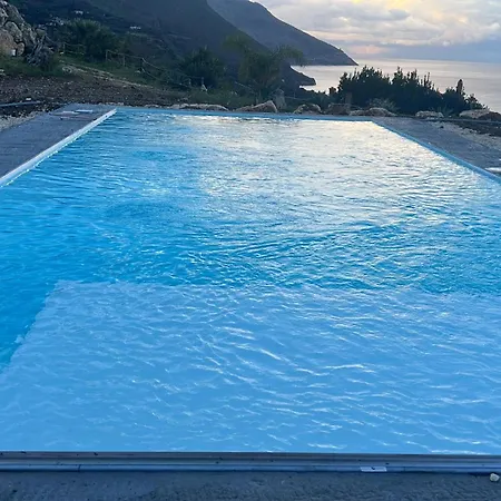 La Finestra Sul Mare Dello Zingaro